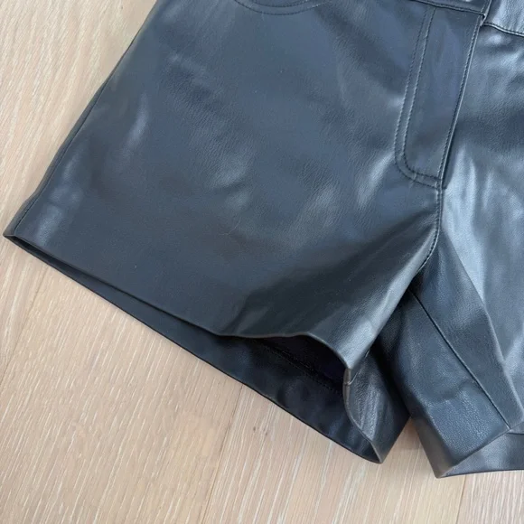 Mango Leather Effect Shorts New with Tags micro short $70 est retail size 2 - Picture 4 of 8